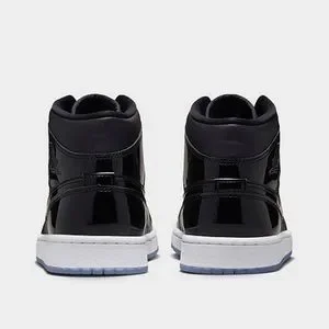 Jordan | Shoes | Air Jordan Retro Mid Se New In Box Size 15  display picture 3